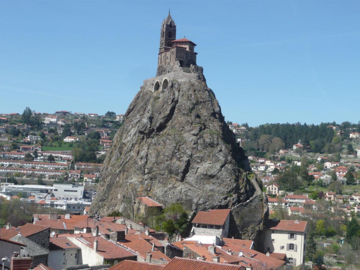Le Petit St Clair Apartment Le Puy-en-Velay Exterior foto