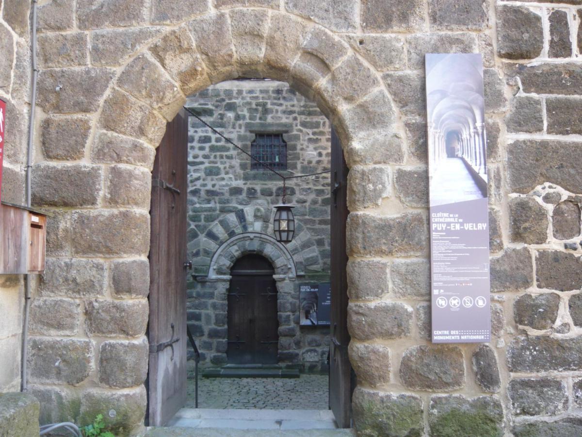 Le Petit St Clair Apartment Le Puy-en-Velay Exterior foto